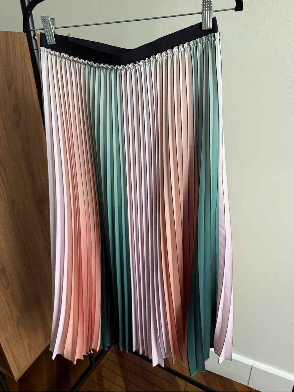 Ted Baker Gradient Colorblock Pleated Midi Skirt Size 2 (US 6) - Picture 2 of 16